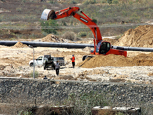 Mısır ordusu Filistin'in 'can damarı' tünelleri yıkıyor