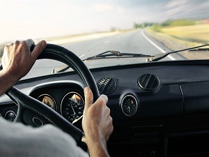 Direksiyonda ceple konuşmak öldürüyor