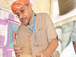 Dünyanın sanatçısı sanatını sergiliyor