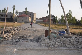 Hendeklerin altından da FETÖ çıktı!.