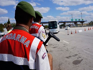 Sığınmacılar sınıra ulaşmadan geri gönderiliyor