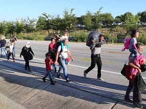 Suriyeliler umuda yolculuğa 'karadan' devam ediyor