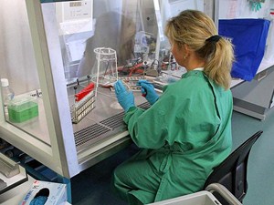 TÜBİTAK yerli kanser ilacı için kolları sıvadı