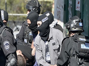 İsrail polisi 4 Filistinli çocuğu daha gözaltına aldı