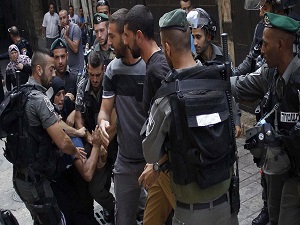 Mescid-i Aksa'da gerginlik sürüyor