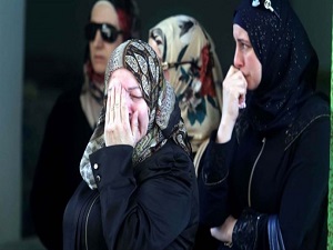 İsrail'in katlettiği 18 yaşındaki Filistinli kız toprağa verildi