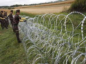 Macaristan-Slovenya sınırına tel örgü çekiliyor