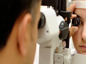 Tiroit hastalıkları göz sağlığını tehdit ediyor