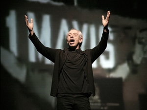 Genco Erkal çark etti, o mesajı tekrar yayınladı