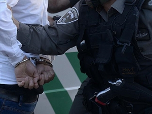 İsrail polisi Kudüs'te 4 Filistinliyi gözaltına aldı