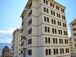 TOKi'den emekliye 250 turizm çalışanına 400 TL taksitle ev