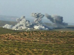 'Rus uçakları Suriyeli muhaliflerin eğitim kampını imha etti'