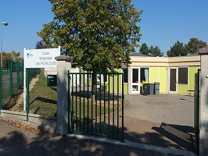 Fransa'da çocukların kimlikleri seçim malzemesi oluyor