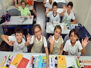 20 bin öğrenciye kırtasiye desteği