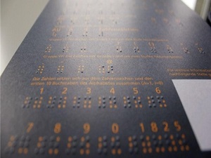 Bu müzede görme engelliler renkleri hissediyor