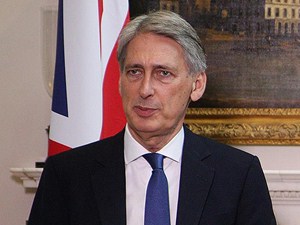 İngiltere Dışişleri Bakanı Hammond'dan Rusya'ya eleştiri