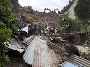 Guatemala'daki heyelan şimdiye kadar 131 kişi öldü
