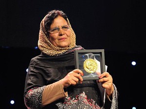 Nansen Mülteci Ödülü Afgan öğretmenin