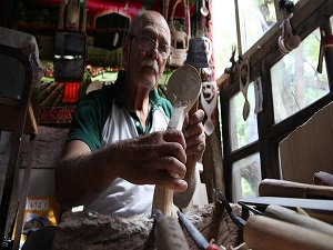 Kaşıkçı köyü'nün son ustaları