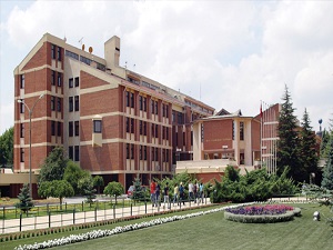 Anadolu Üniversitesi dünyanın ve Türkiye'nin en iyileri arasında