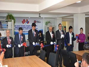 Moğolistan'da Çağdaş Kütüphane Projesi