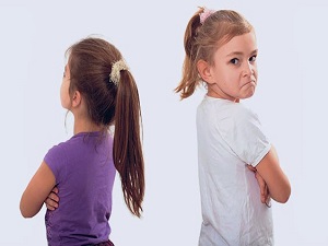 Kardeş kıskançlığına dikkat