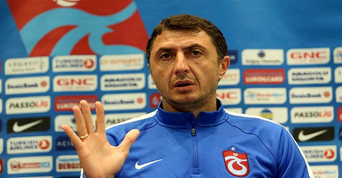 Şota futbolcuları namaza böyle gönderdi