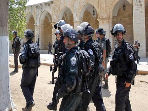 44 Yahudi yerleşimci Mescid-i Aksa'ya girdi