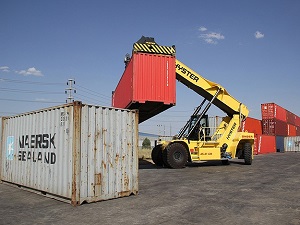 İhracat ve ithalat beklentisi azaldı