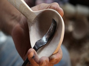 Tahta kaşığın mutfağa geri dönüşü