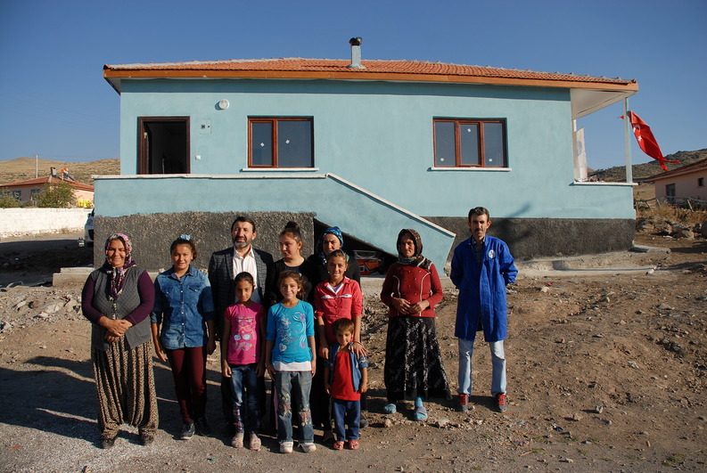 Yetimler Sıcak Yuvalarına Kavuştu