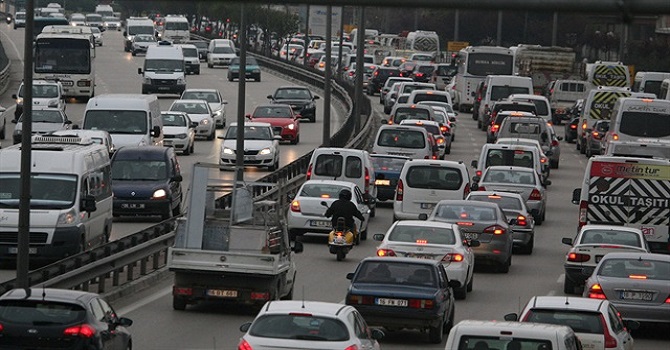 İstanbul’da yarın bazı yollar trafiğe kapatılacak