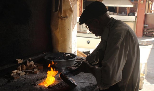 Baba mesleğini 70 yıldır sürdürüyor