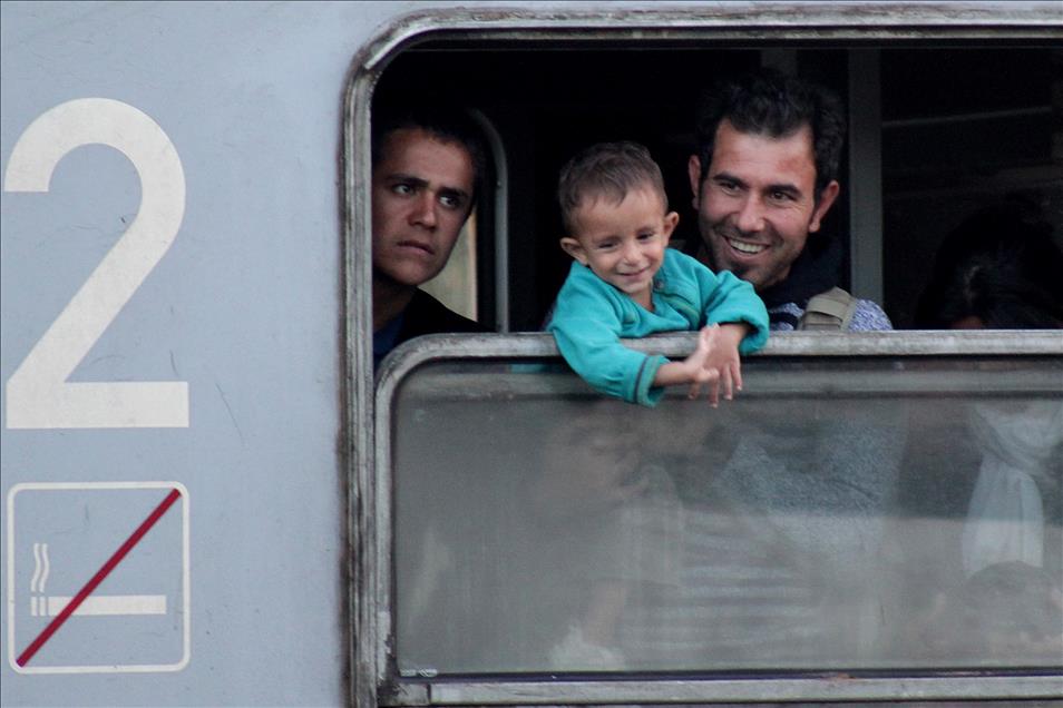 Sığınmacılar Slovenya'ya yöneldi
