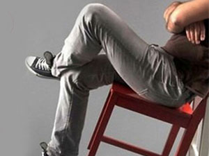 İşte bacak bacak üstüne atmanın tehlikesi