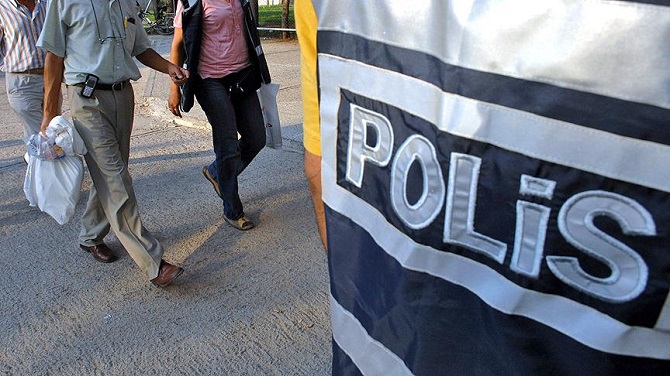 Emniyet personelinin izinleri durduruldu