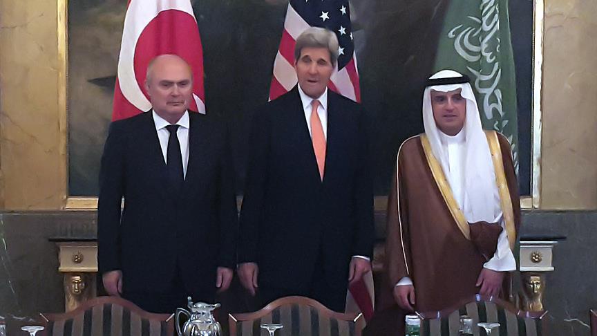 Sinirlioğlu Viyana'da Kerry ve Cübeyr ile görüştü