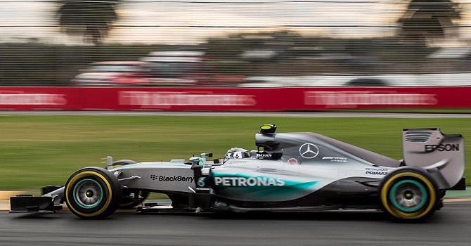 ABD'de ilk cep Rosberg'in