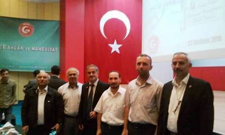 Şuurlu Öğretmenler Derneği'nden Arapça dersine destek