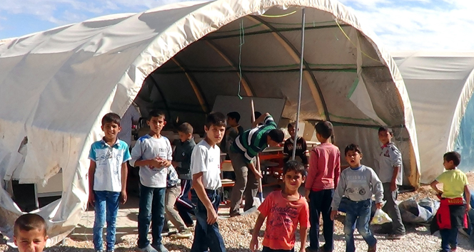 Çadır sınıflar yenileniyor