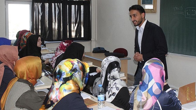 Savaştan kaçıp Türkiye'de öğretim görevlisi oldular