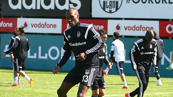 Atiba dünya yıldızlarını geride bıraktı