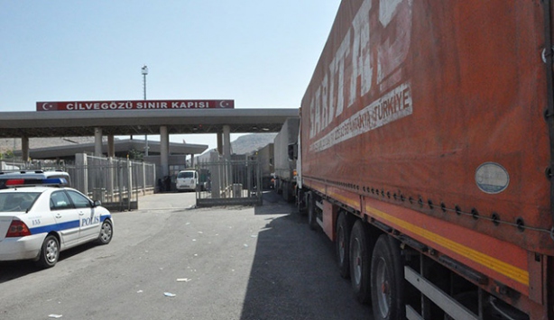 Suriye'ye 63 bin tır yardım malzemesi taşıdı