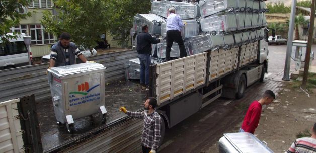 Keban Belediyesi, 100 çöp konteyneri aldı