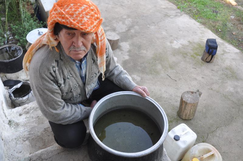 60 yıldır yağmur suyu ve taşıma suyla yaşıyorlar