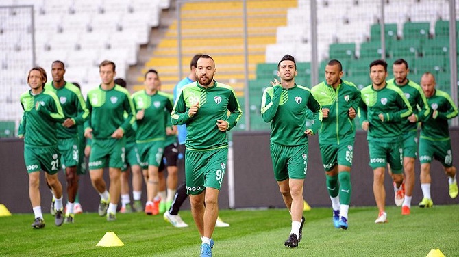 Bursaspor Beşiktaş maçına hazırlanıyor