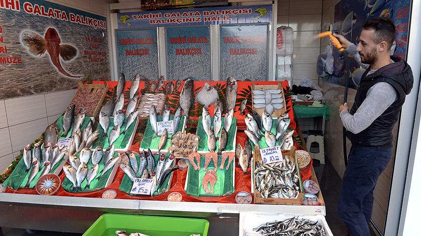 Karaköy Balık Pazarı tekrar hizmette