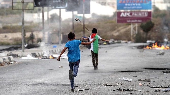 İsrail Parlamentosu taş atmaya 3 yıl hapis istiyor