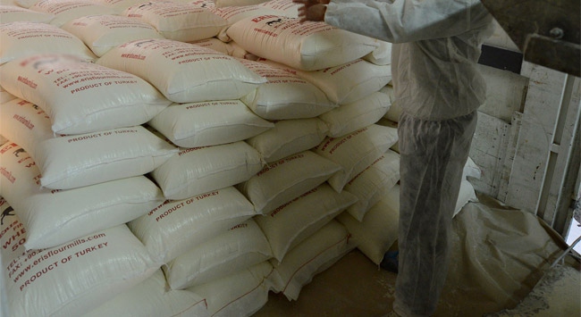 375 ton un Suriye'ye gönderildi