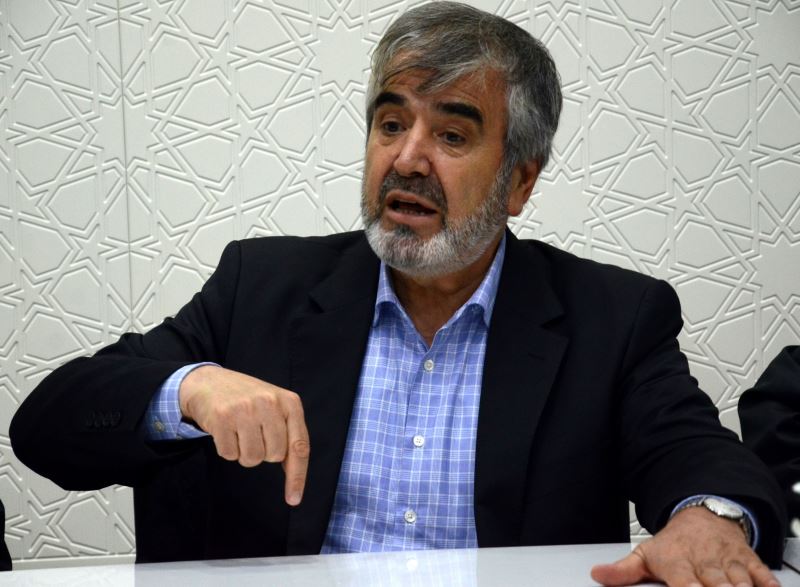 Din görevlileri kendilerini yenilemiyor